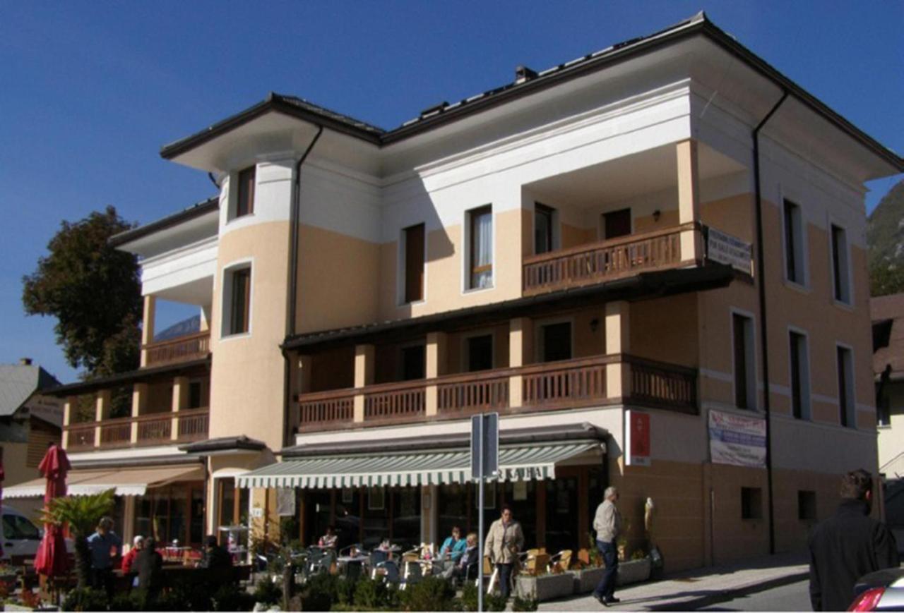 Apartment Potepuh Bovec Esterno foto